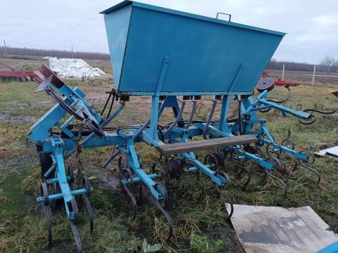 6 soros sorközmúvelö