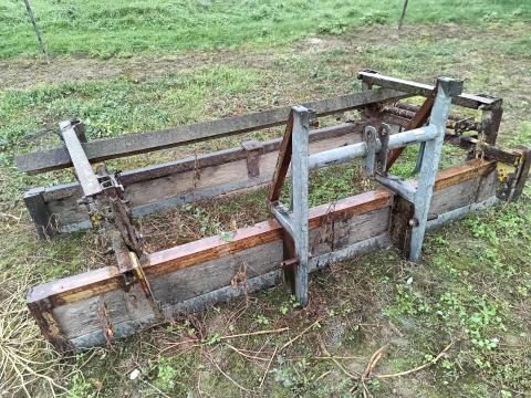 Eladó simító Eladó simító