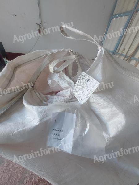 Jakubus fémzárolt árpa vetőmag eladó bigbag zsákban