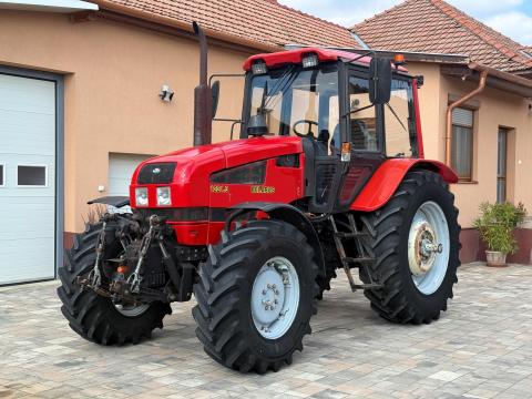 Eladó Belarus MTZ 1221.3 traktor Eladó Belarus MTZ 1221.3 traktor