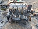 Deutz Fahr traktor darabokban