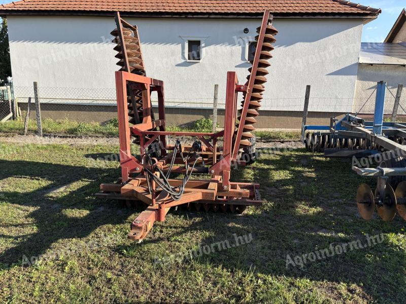 Gyűrűshenger 5,6 m széles