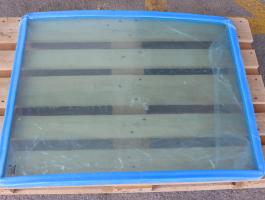 New Holland szélvédő