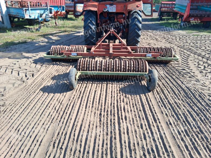 Hammerschmied 3,5 méteres cambridge henger 45 cm átmérőjű