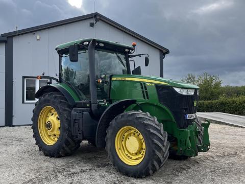 John Deere 7230R AT Ready, kiváló állapotban, duplakerékkel GPS-el John Deere 7230R AT Ready, kiváló állapotban, duplakerékkel GPS-el