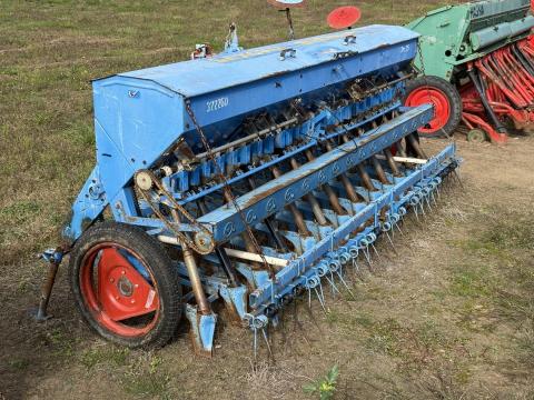 Saxonia 25 soros, 3 m-es gabonavetőgép, Reform, Amazone Saxonia 25 soros, 3 m-es gabonavetőgép, Reform, Amazone