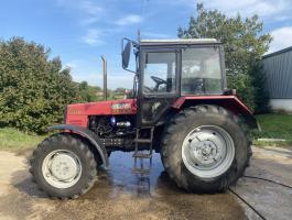 MTZ-892.2 traktor eladó, 2016-os, 3661 üzemórával, megkímélt állapotban