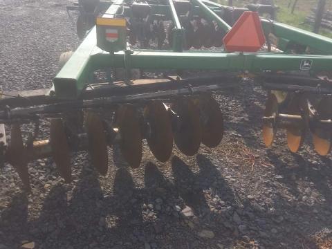 John deree disc ripper 512 John deree disc ripper 512