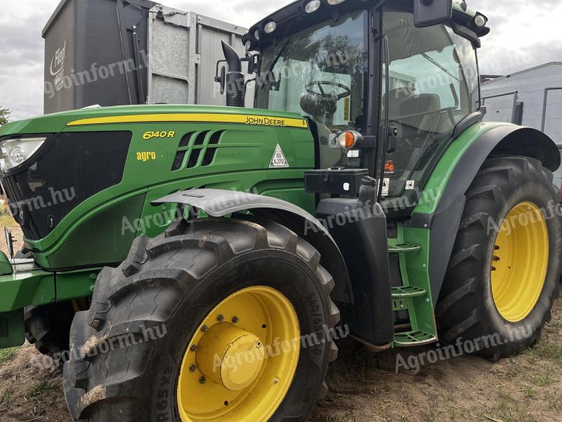 John Deere 6140R traktor eladó családi gazdaságból