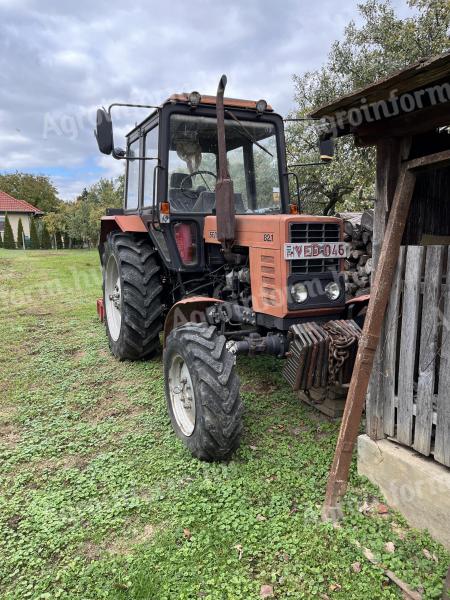 Belarusz MTZ 82.1 traktor eladó kevés üzemórával