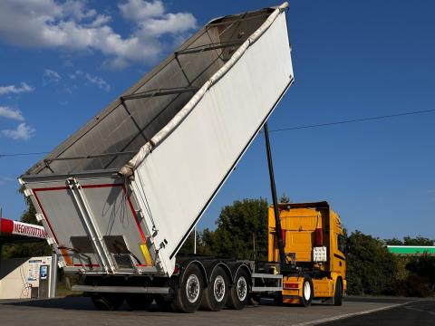 Bodex 55 m3 billenő félpótkocsi kombi ajtóval eladó Bodex 55 m3 billenő félpótkocsi kombi ajtóval eladó