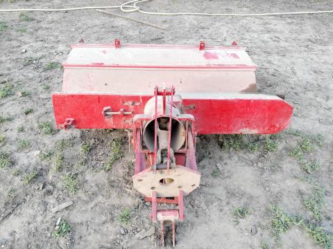 TZ 4 K-hoz gyári talajmaró