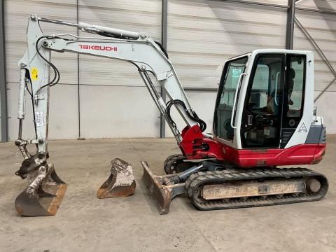 Takeuchi TB 250 / 2018 / 3.860 üzemóra / Lízing 20%-tól Takeuchi TB 250 / 2018 / 3.860 üzemóra / Lízing 20%-tól