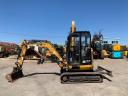 Caterpillar 302.7DCR minikotró eladó – 2016-os, 3 hengeres CAT motorral, gyorskapcsolóval