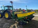 John Deere 1750