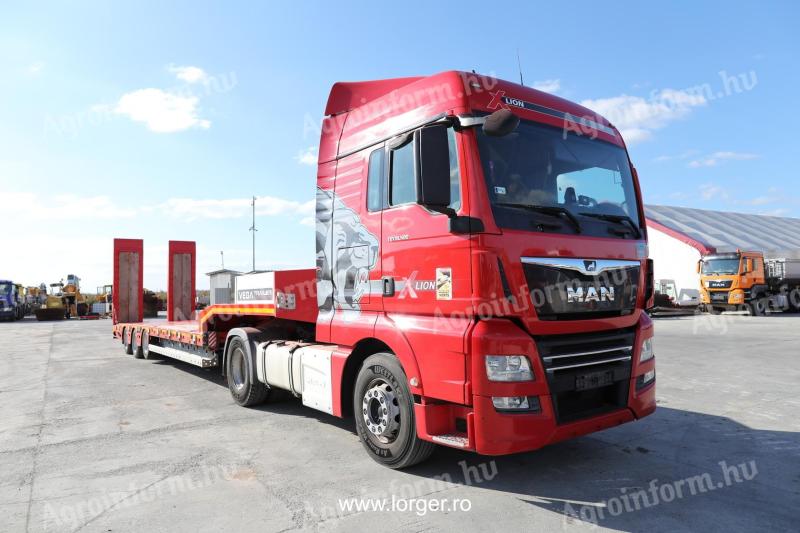 Eladó MAN TGX 18.500 4x2 LLS nyerges vontató és Vega 3 tengelyes lowbed pótkocsi
