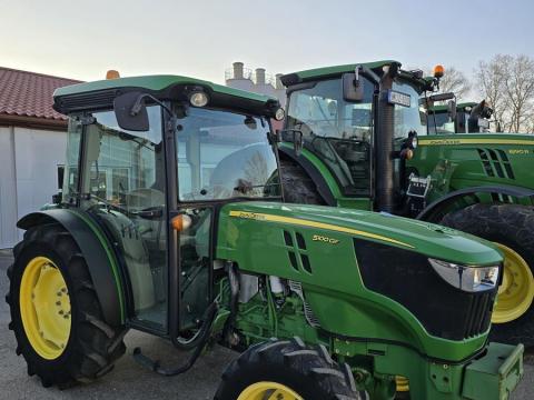 John Deere 5100GF traktor John Deere 5100GF traktor