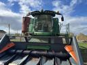 John Deere T670 kombájn