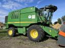 John Deere T670 kombájn