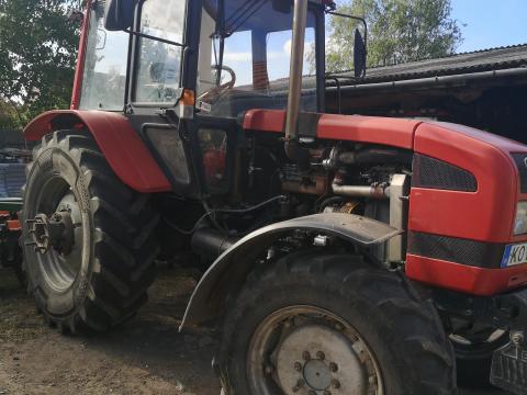 MTZ 1025-ös traktor jó állapotban, 5200 üzemórával, 4 év műszakival, adásvételivel eladó