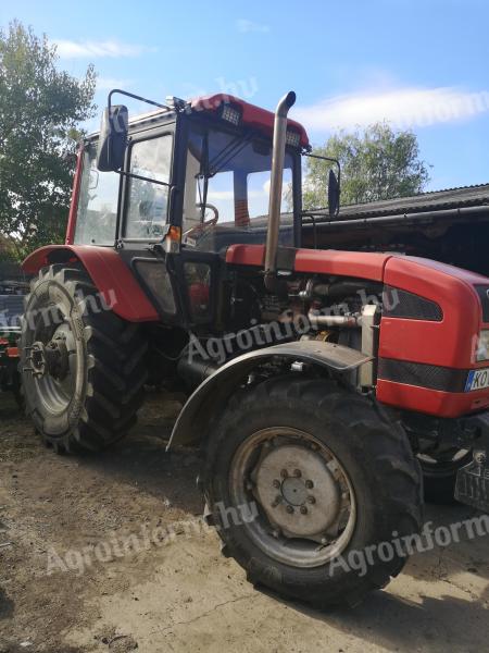 MTZ 1025-ös traktor jó állapotban, 5200 üzemórával, 4 év műszakival, adásvételivel eladó