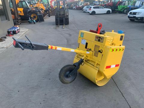 Benford MBR71 mini úthenger eladó – 2013, 800 üzemóra, jó állapotban