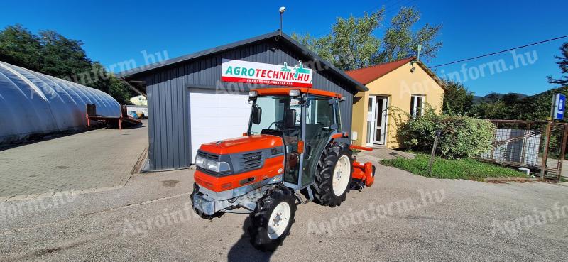 Kubota GL281 klímával és fűtéssel