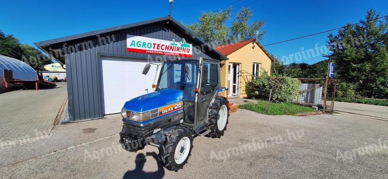 Iseki Geas 25 klímával és fűtéssel