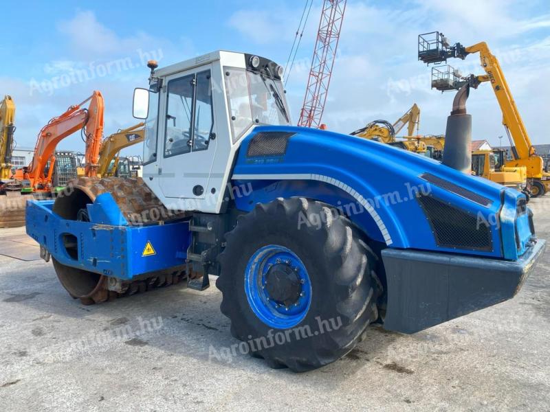 Bomag BW 219 DH-4 / 2007 / 5 590 üzemóra / Lízing 20%-tól