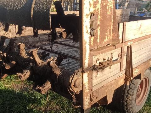Trágya szóró pótkocsi Trágya szóró pótkocsi