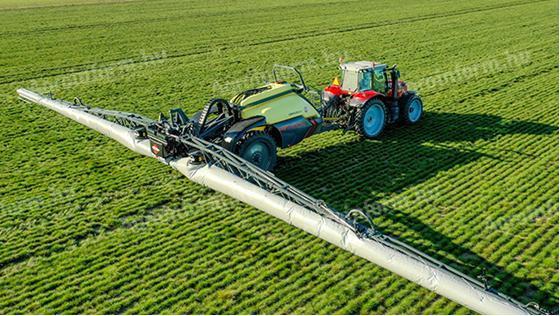 Hardi AEON Centura Line 4200/24 Twin Force 3.1 vontatott szántóföldi permetező
