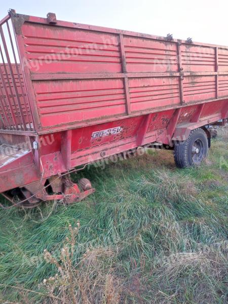 Hamster bála szállitó rendfelszedő pótkocsi eladó