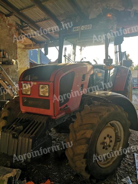 MTZ 922.4 traktor 2014-es, 95 LE, 3780 üzemórával, 4 év műszakival, adásvételivel 7,3 M Ft-ért eladó