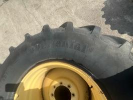 New Holland TX első kerék, 8 csavaros, 650/75 R32 méretben