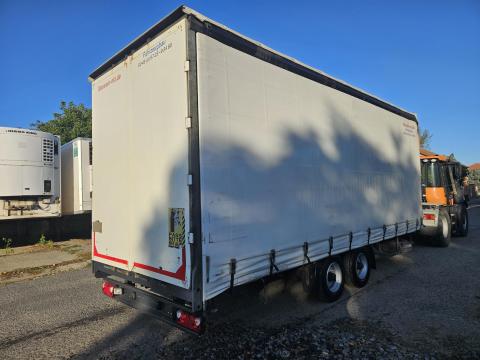 Schwarzmüller tandem ponyvás tréler eladó Schwarzmüller tandem ponyvás tréler eladó