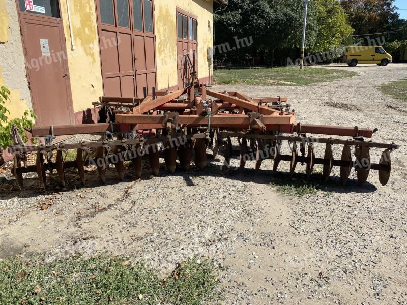 Sasform SXD 4,0 m széles tárcsa