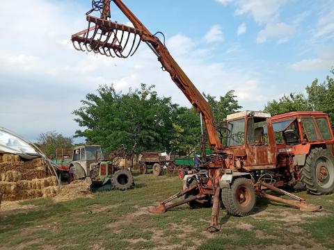 UNHZ-750 rakodógép eladó UNHZ-750 rakodógép eladó
