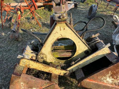 Forgó kotróhoz munkaeszköz, csipeszes kanál eladó Forgó kotróhoz munkaeszköz, csipeszes kanál eladó