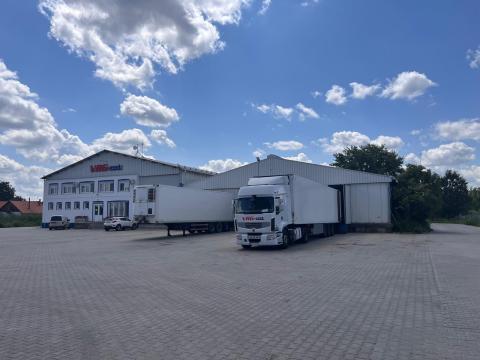 Eladó Balmazújvárosban egy modern,  3.340 nm-es logisztikai központ Eladó Balmazújvárosban egy modern,  3.340 nm-es logisztikai központ