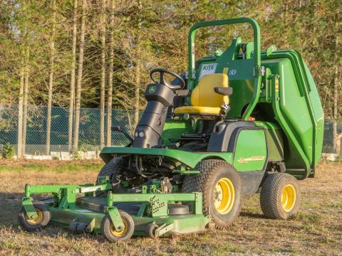 John Deere 1545 Series II 4WD – kevés üzemórával, kiváló állapotban John Deere 1545 Series II 4WD – kevés üzemórával, kiváló állapotban