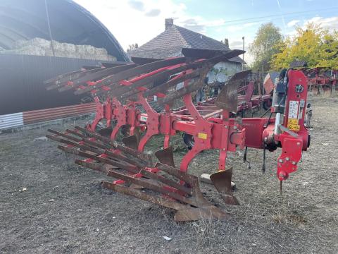 Eladó Pöttinger SERVO 35S, 4 fejes réselt kormánylemezes váltvaforgató eke