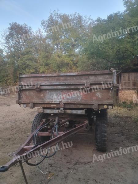 HW 60.11 pótkocsi eladó