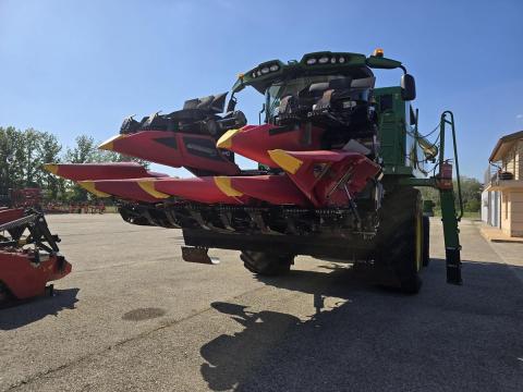 Geringhoff Mais Star Horizon 600F 6 soros kukorica adapter John Deere felfogatással Geringhoff Mais Star Horizon 600F 6 soros kukorica adapter John Deere felfogatással