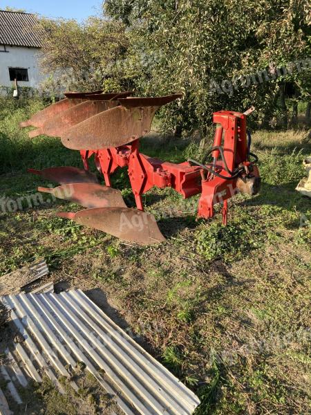 Krone MUSTANG eke