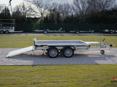 Új Martz Bau 260 (2700kg-os) gépszállító utánfutó 1.790.000 Ft helyett br. 1.690.000 Ft Új Martz Bau 260 (2700kg-os) gépszállító utánfutó 1.790.000 Ft helyett br. 1.690.000 Ft