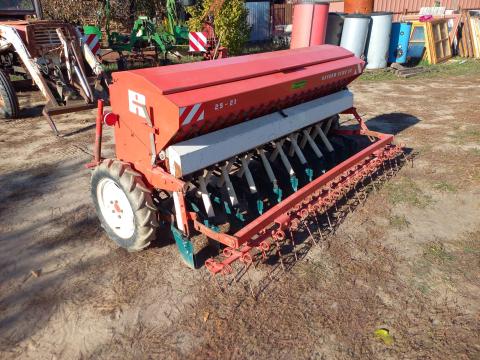 Reform Semo 99 aprómag vetőgép eladó Reform Semo 99 aprómag vetőgép eladó