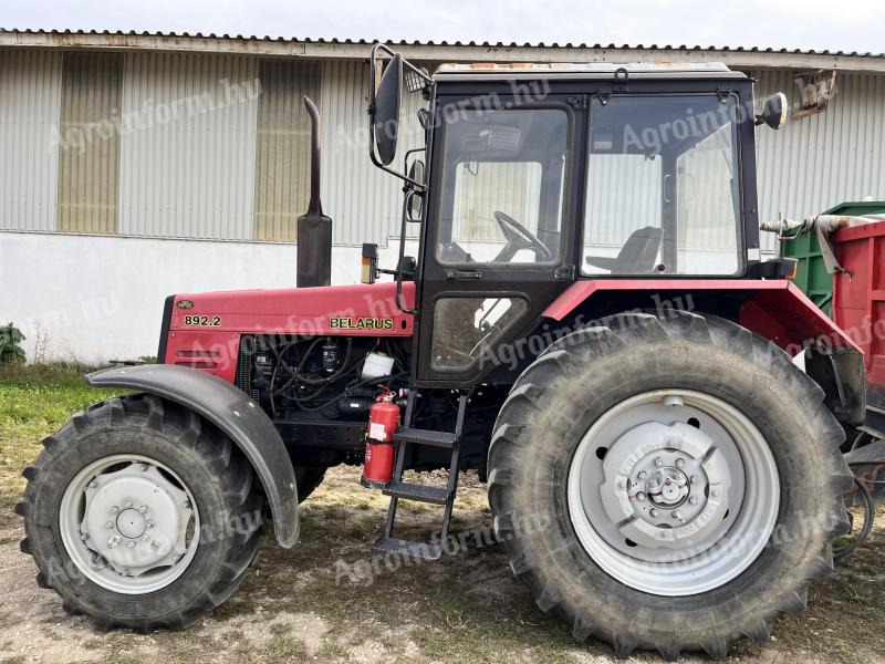 MTZ892.2 traktor eladó, első tulajdonostól, kiváló állapotban