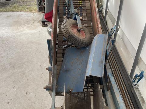 Asa-lift adapter lombseprűvel, jó állapotban Asa-lift adapter lombseprűvel, jó állapotban