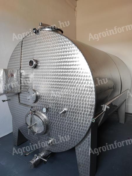 Erjesztő tartályok