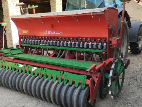 Unia IDAS 3/900 tip. direkt vetőgép eladó Unia IDAS 3/900 tip. direkt vetőgép eladó